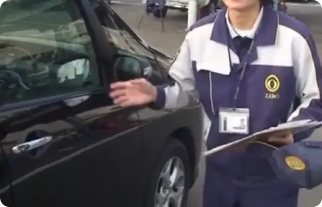 中古車販売店やお客様への車の受け渡し